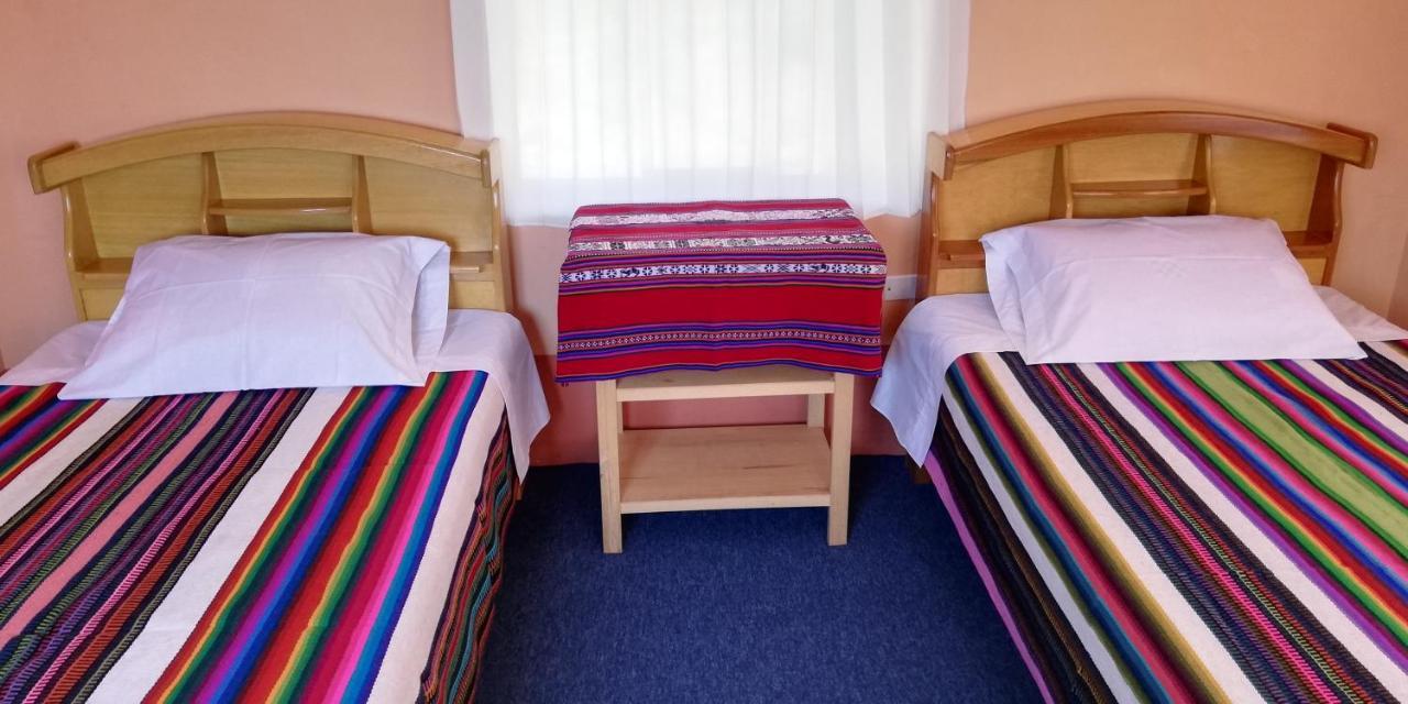 Taquile Hospedaje Mario Huillanopampa Ruang foto