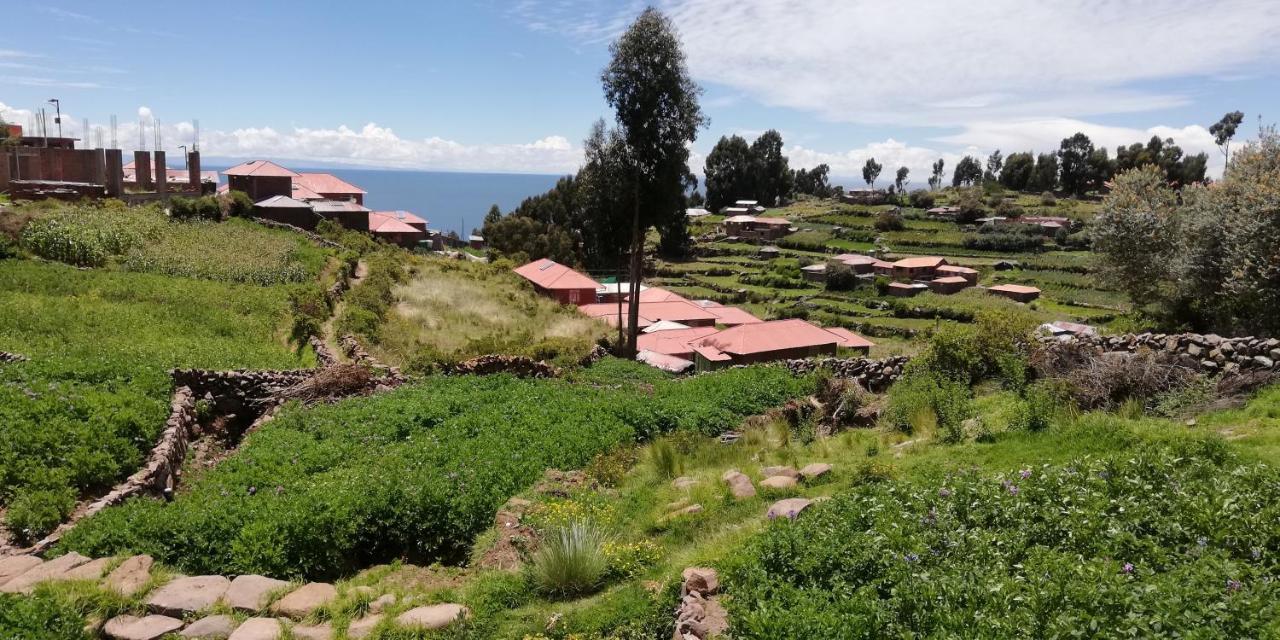 Taquile Hospedaje Mario Huillanopampa Bagian luar foto