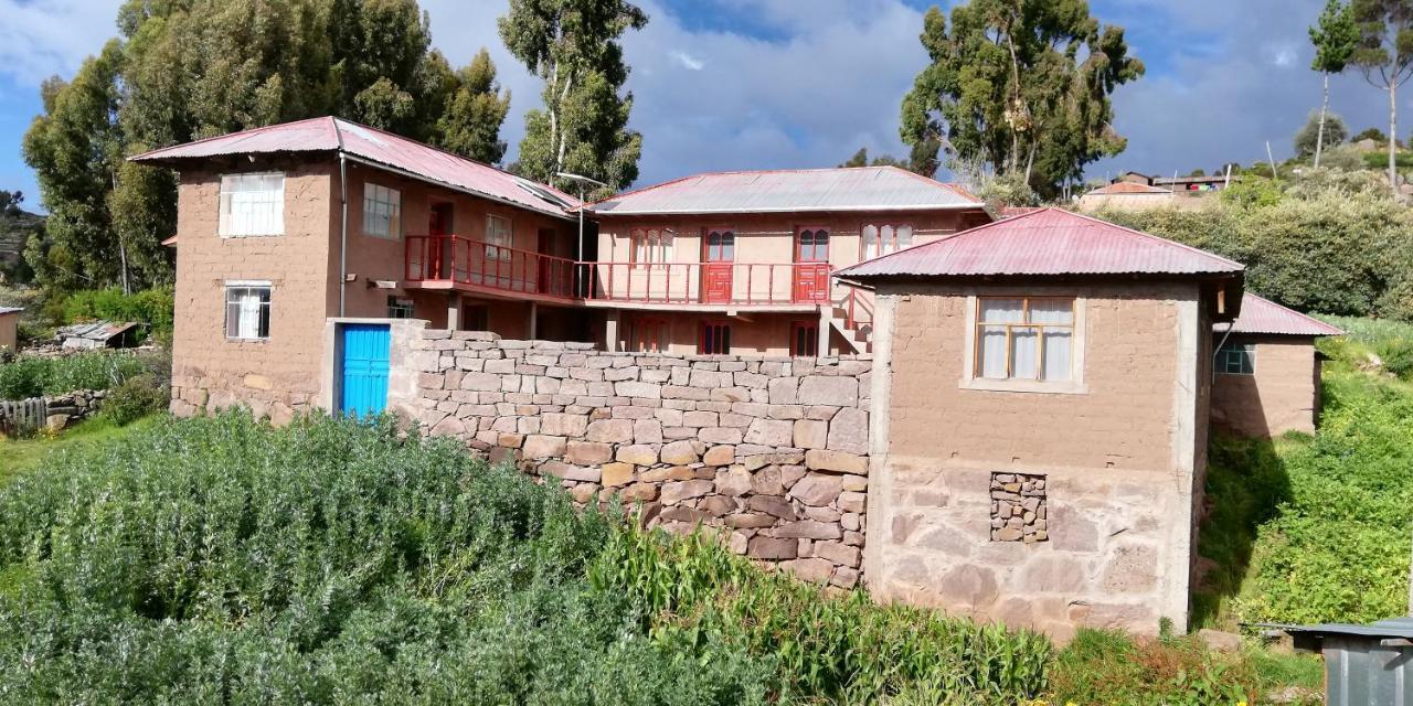 Taquile Hospedaje Mario Huillanopampa Bagian luar foto
