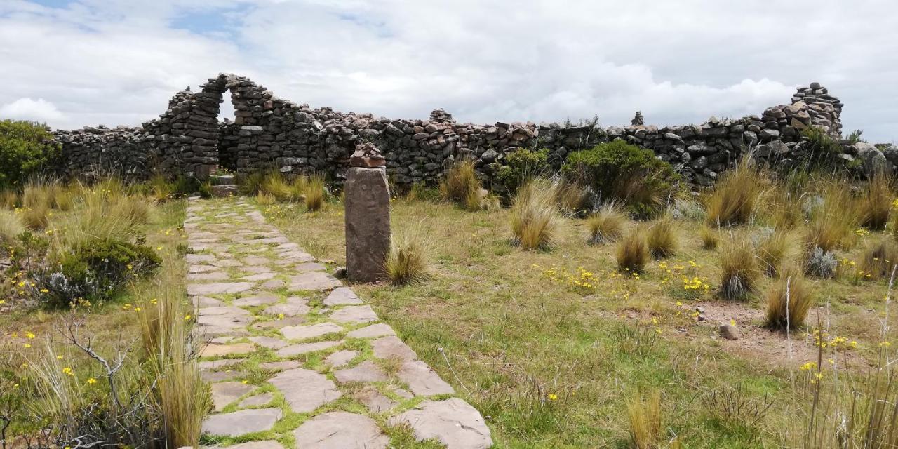 Taquile Hospedaje Mario Huillanopampa Bagian luar foto